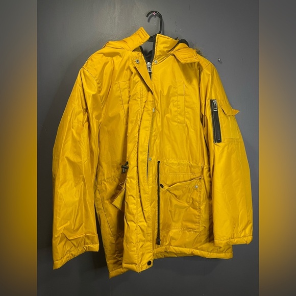 BEVERLY HILLS POLO CLUB MUSTARD YELLOW PARKA COAT - Picture 9 of 13